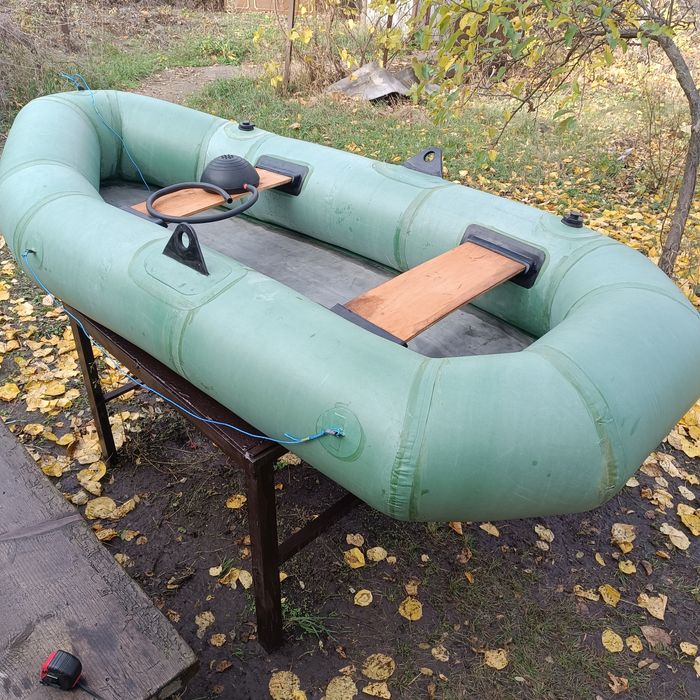 Продам лодку в хор. состоянии.