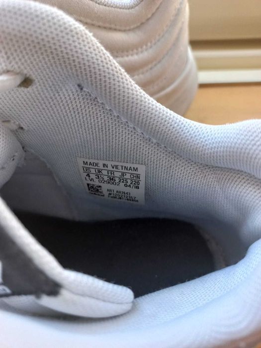 Sapatilhas Basquetebol Adidas (Tamanho 36)