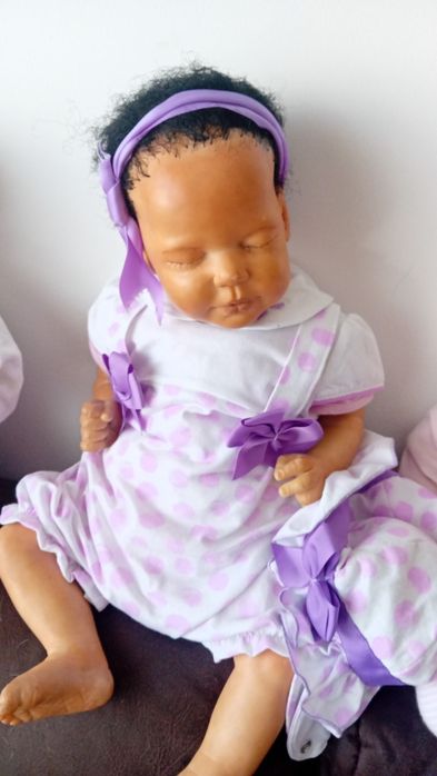 Boneca Reborn pesada tons lilás