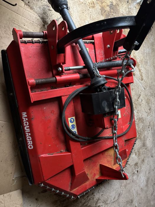 Capinadeira descentrável 1.2m