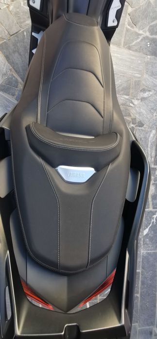 X max 125 tech max