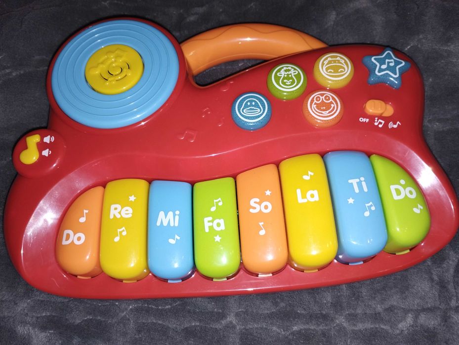 Pianino czerwone nowe!!!