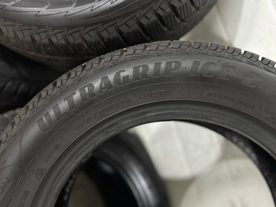 Зимові шини Goodyear Ultra Grip ICE 2 175/65 R14 86T M+S 2022 року