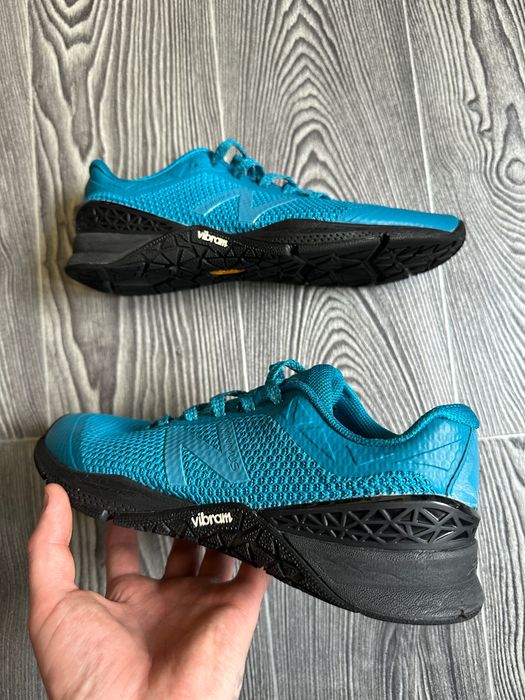 Кроссовки  new balance Minimus размер 42,5 стелька 27см