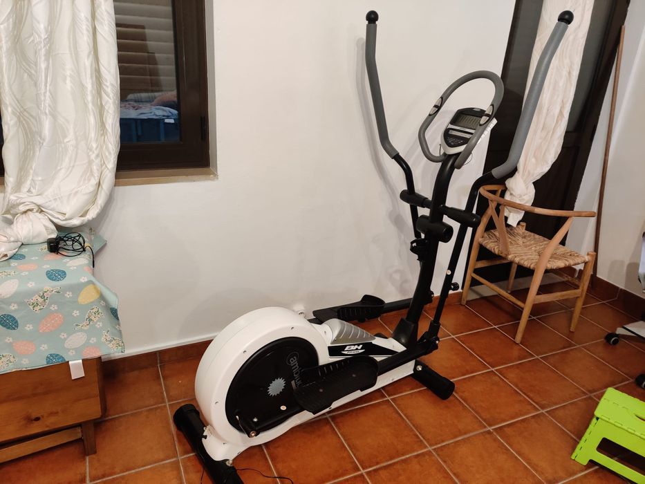 Bicicleta elíptica AMBITION
