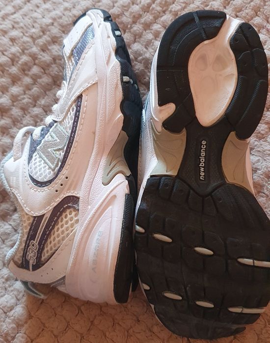 Кроссовки New Balance.