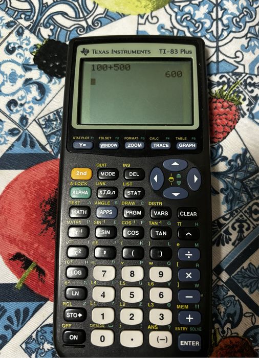 Calculadora Ti-83 Plus