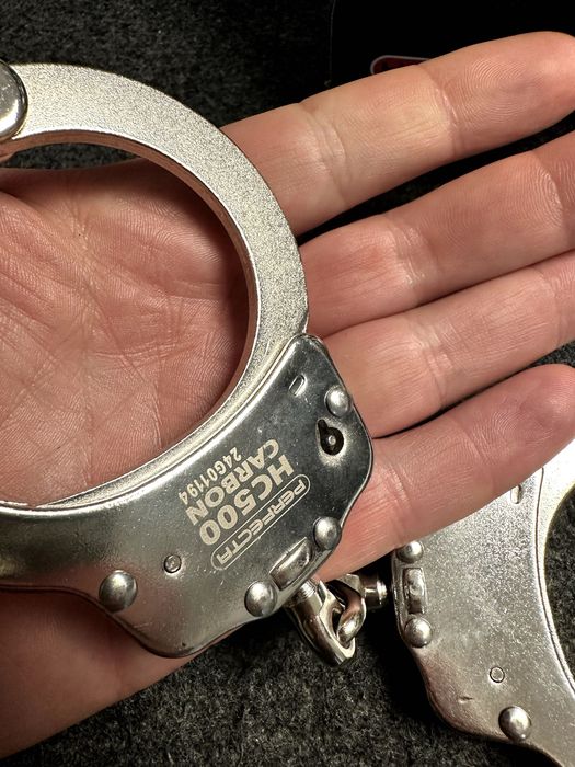 kajdanki profesionalne perfecta hc500 carbon +pokrowiec