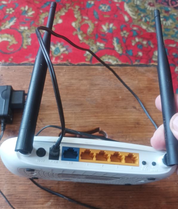 Роутер TP-LINK МодельТL-WR841N