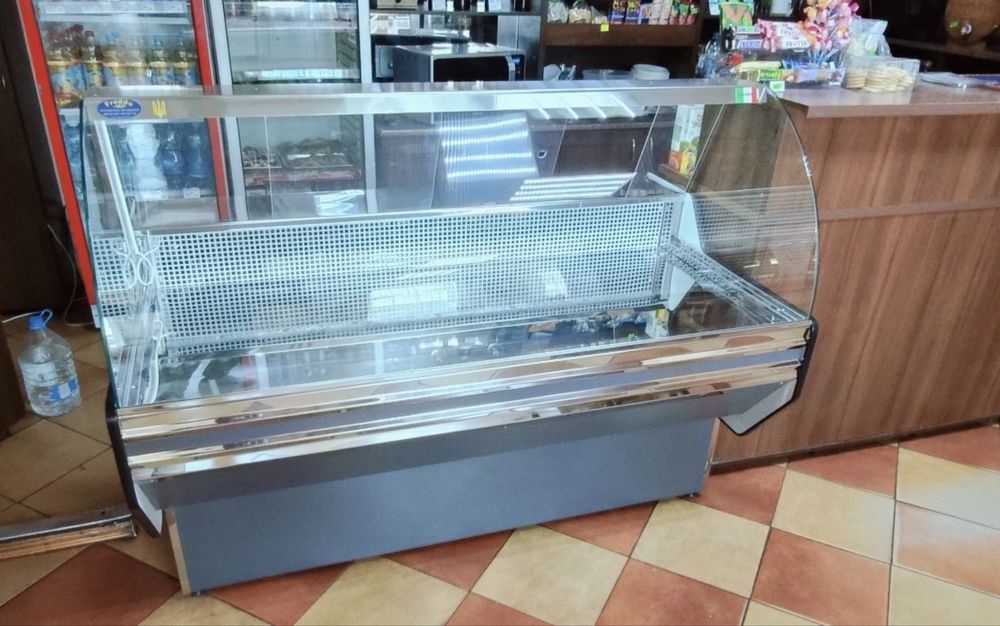 Вітрина холодильна
