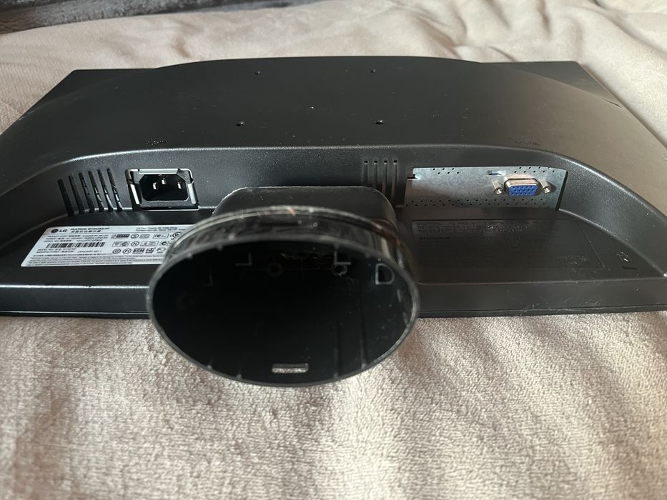 Monitor LG Flatron W1943SS