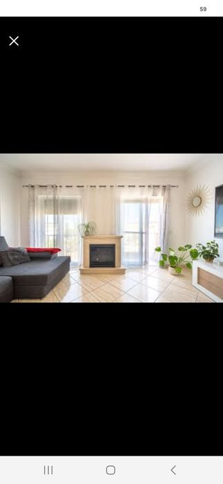 Vende se apartamento t3 em Olhão, de 157m2, com estacionamento privado e um dos quartos com suite...