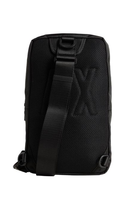 Рюкзак через плече Armani Exchange