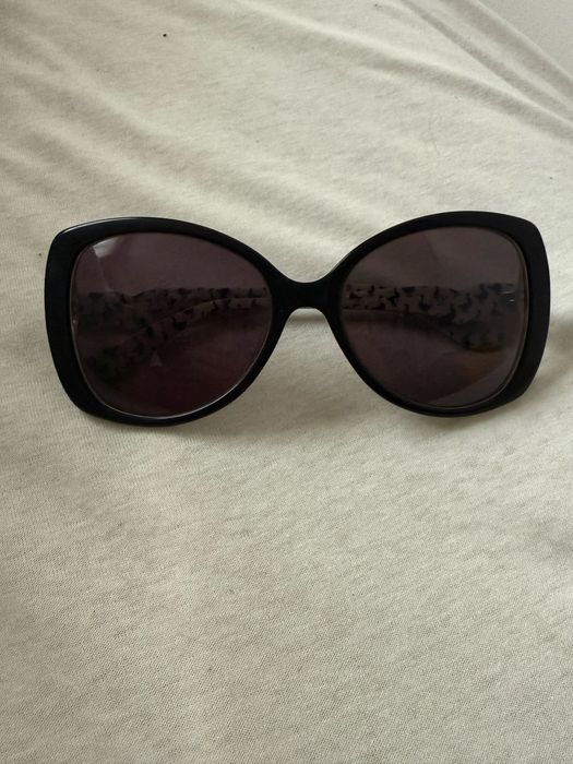 Moschino okulary przeciwsloneczne stan idealny