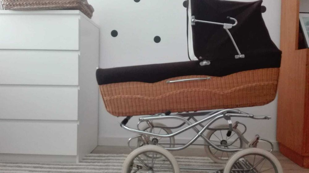 Berço/carrinho de bebé vintage / nórdico original dos anos 50