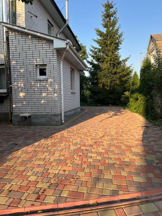 Продаж будинку в с.Гнідин