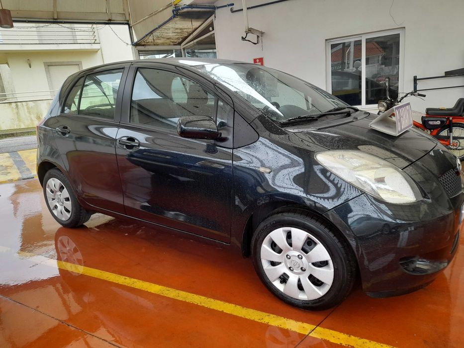 Toyota yares  1.0  impecável com garantia 20066