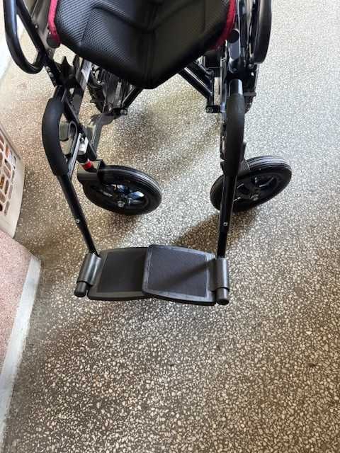 Elektryczny wózek inwalidzki Antar