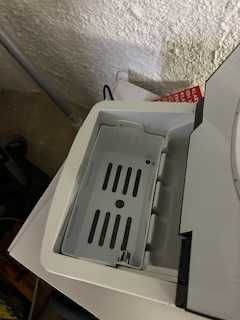 Máquina para fazer gelo NUNCA USADA