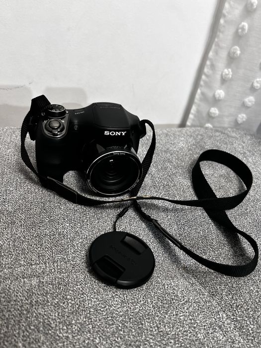 Aparat SONY DSC H-200 gratis etui