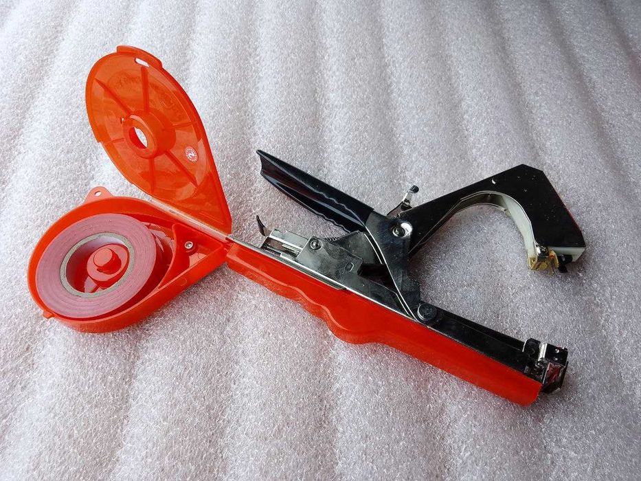 Набор для подвязки винограда, степлер, тапенер Tapetool, Тайвань