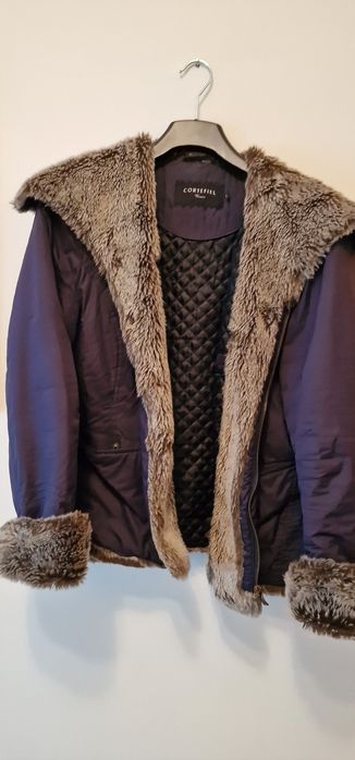 Anorak  azul com pelo sintético