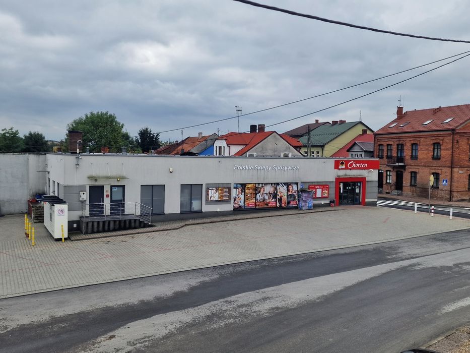 Wynajmę lokal handlowy 300 m2