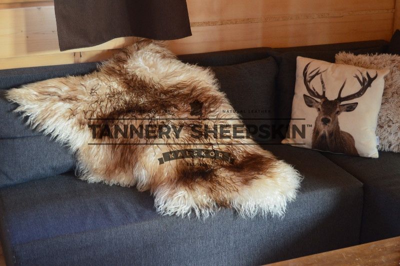 Skóra Muflon Naturalnie Kręcony Włos Biało-Brązowa 111-130cm