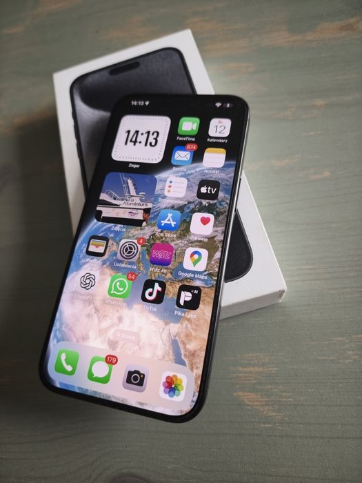 iPhone 256 GB – bardzo dobry stan | Etui + nowe szkło premium + oryginalne pudełko