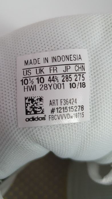 Buty męskie sportowe Adidas Rozmiar 44.5  Wkładka  28.5 cm