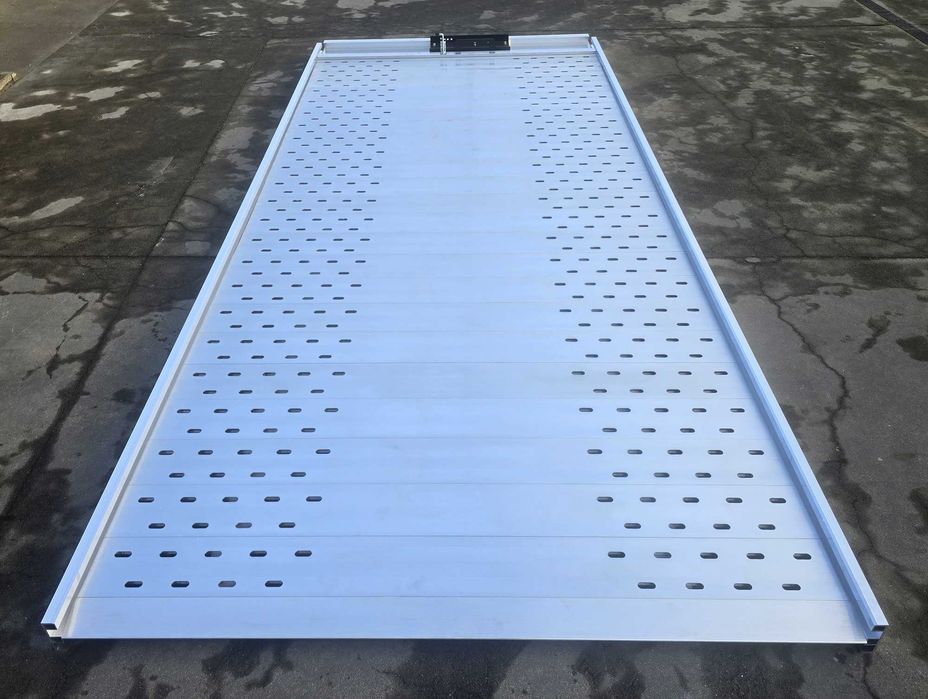 58589F Deska podłogowa aluminiowa 230x20cm Laweta Najazd Certyfikat VDI 2700 Panel podłogowy aluminiowy Platforma Pomoc drogowa Holownik Autolaweta
