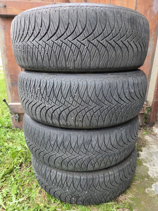 Opony Caloroczne  205 60r16 Goodride rok 2023