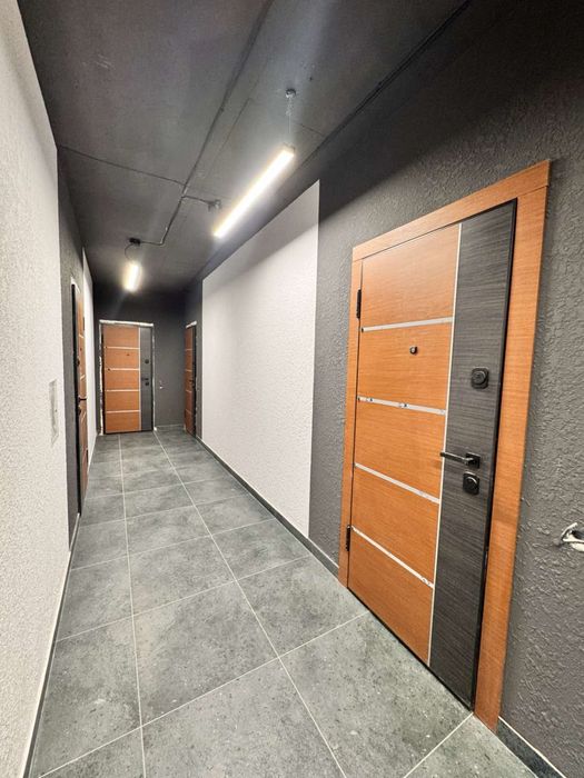 3-х кімнатна від забудовника у центрі міста. Площа (92,00м²)