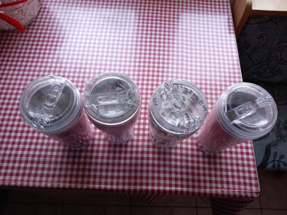 Kubki do napojów chłodzących i gazowanych