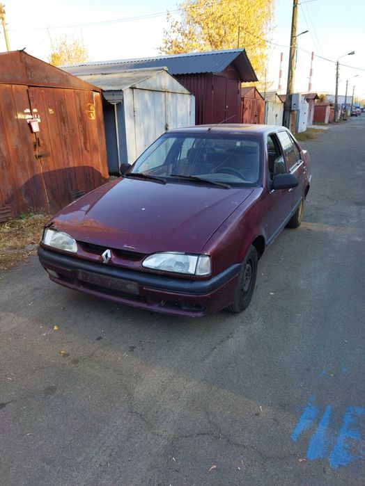 Запчасти к Renault 19 1.7.