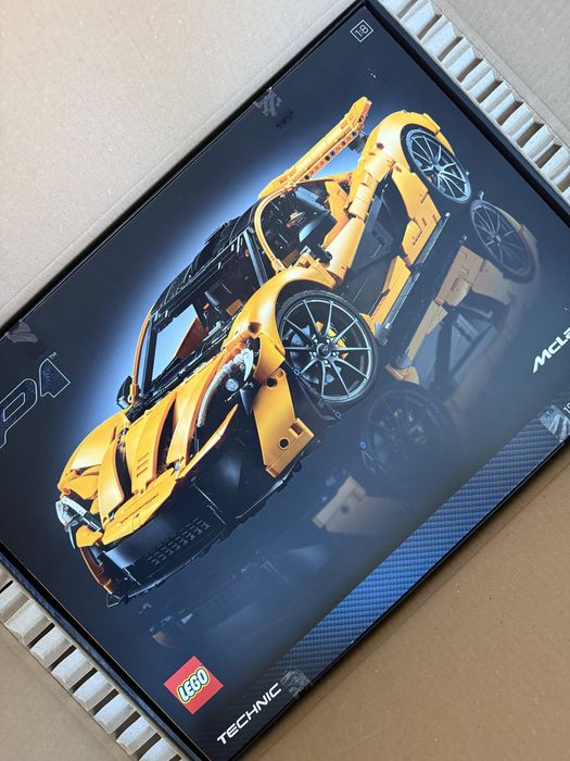 Конструктор LEGO Technic McLaren P1 42172 (Деталей 3893) лего машина