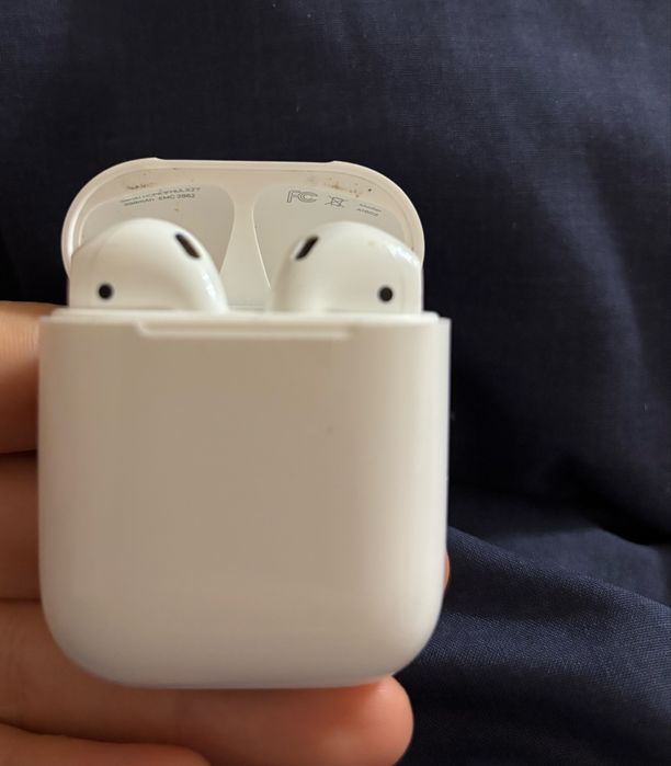 Airpods 2, білий колір