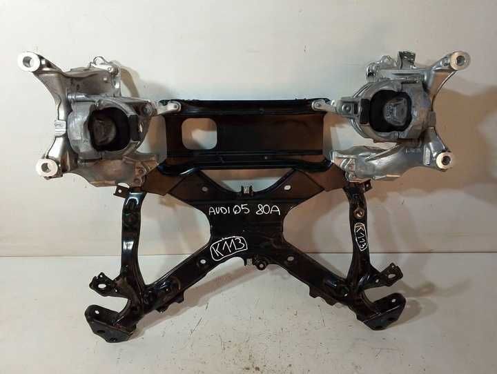 AUDI Q5 80A Передній підрамник 80A399296R 80A399461B 80A399295R