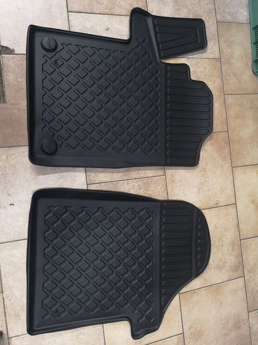 Dywaniki gumowe Mercedes V