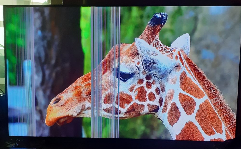 Телевізор Panasonic TX-55C320E на запчастини чи ремонт