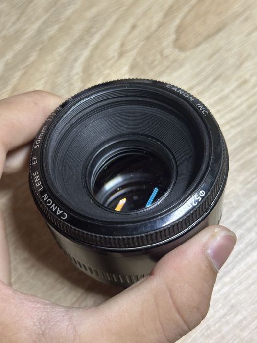 Обʼєктив Canon EF 50 mm f/1.8 II