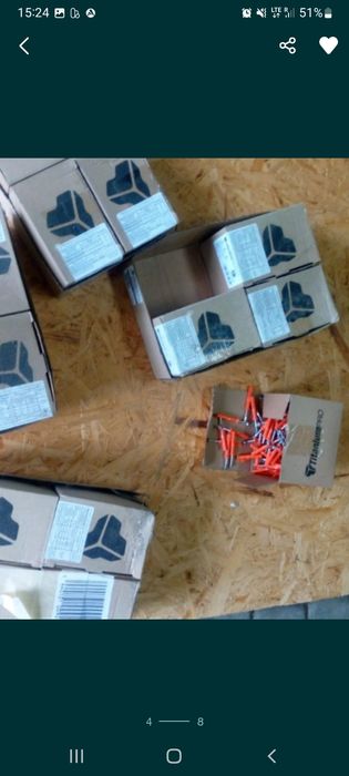 Dyble , kołki rozporowe