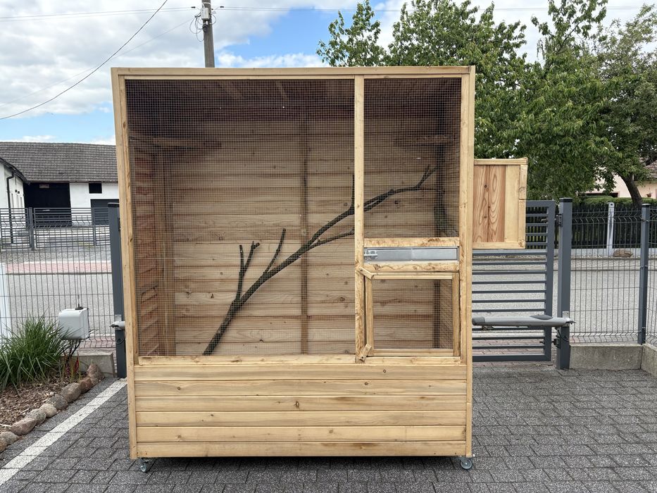 Nowa woliera klatka dla ptaków/papug – solidna, drewniana, na kółkach