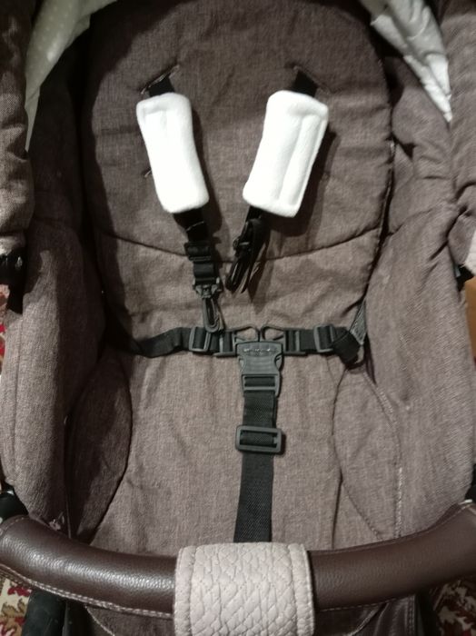 Прогулянкова коляска Adamex barletta