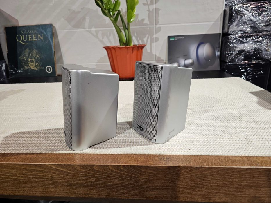 Акустика Magnat Metric 7100 A Metal