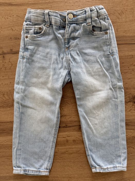 Дитячі джинси Zara
