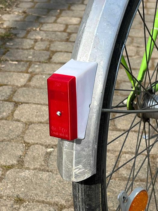 Stara lampka tylna Wigry 3 łezka Lampa tył Wigry składak Romet retro