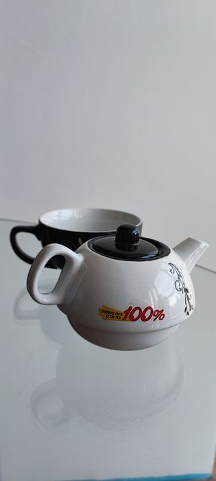 Чайний набір. Заварник, кружка, філіжанка, чайник