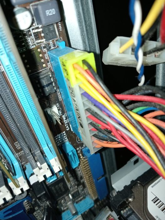 Caixa de computador ASUS