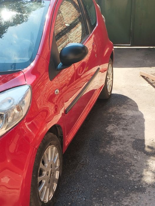 Продам Citroen c1
